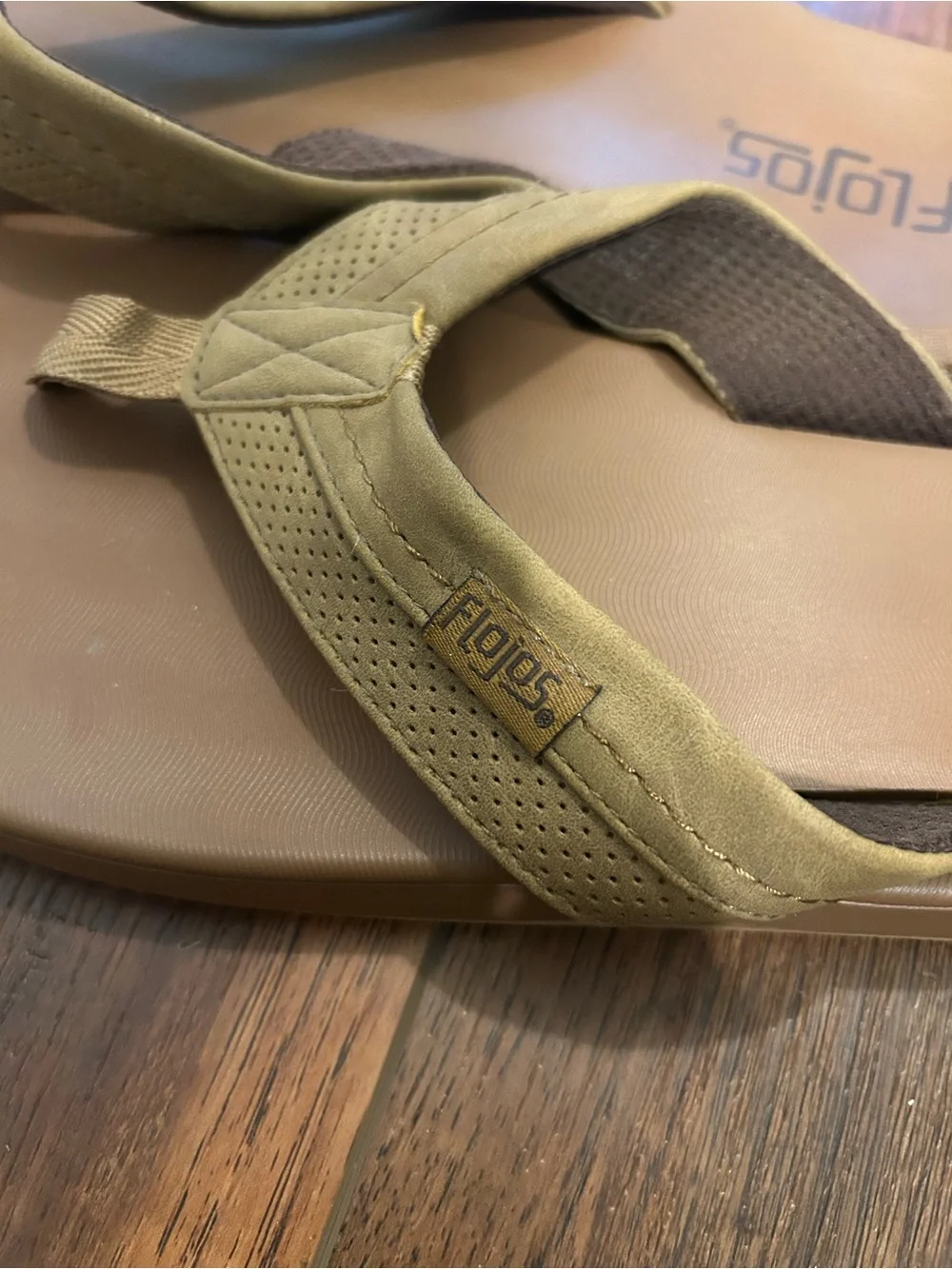 Men’s Flojos size 12